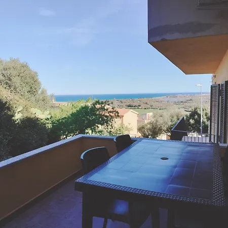 Apartment Domus Deledda 'conchiglia' *