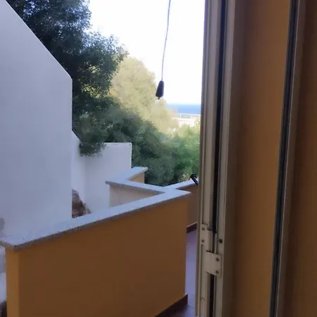 Domus Deledda 'conchiglia' * Posada (Sardinia)