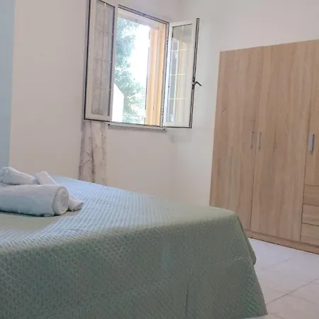 Appartamento Domus Deledda 'conchiglia' *